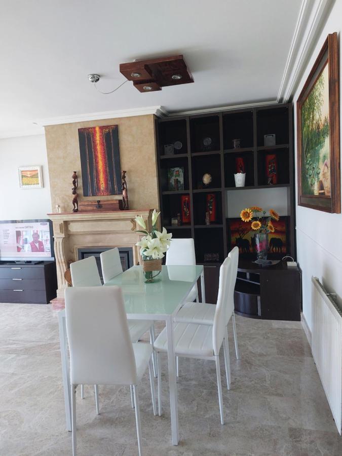 Chalet Urbano En Salamanca Santa Marta de Tormes Extérieur photo